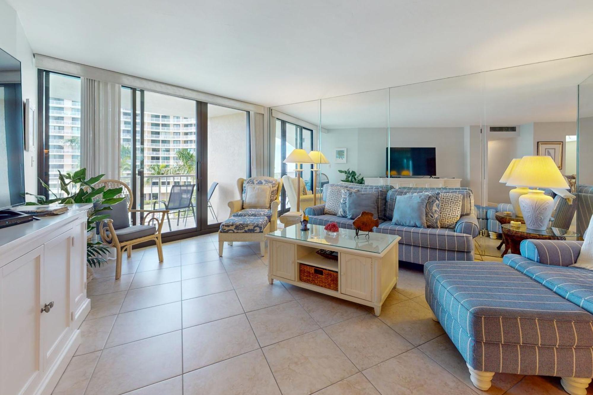 Crystal Waves Apartment Марко Айлънд Екстериор снимка